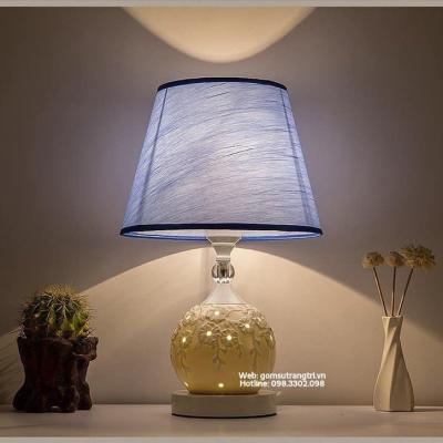 ĐÈN SỨ HỌA TIẾT HOA ( CÓ ĐIỀU KHIỂN TỪ XA )